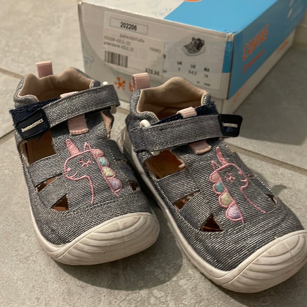 Biomecanics Girl Walking Shoe